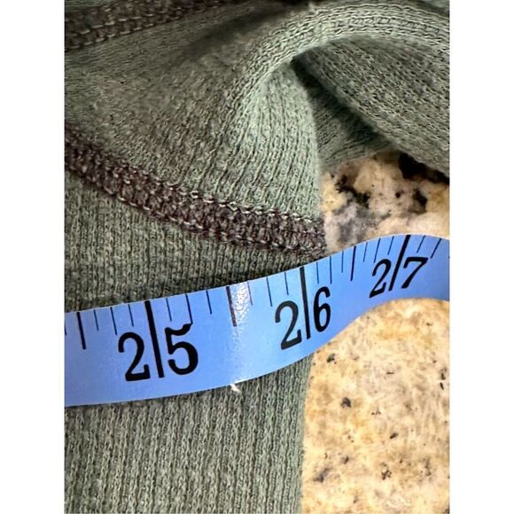 Tommy Bahama men’s reversible green/gray 1/4 zip sweatshirt size XL - Picture 10 of 10